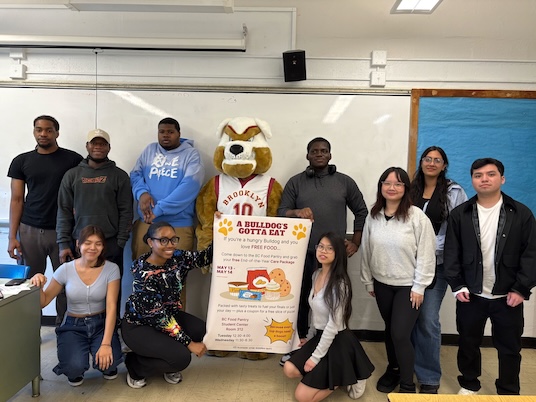 This effort is an ongoing collaboration with the pantry and Professor Rifkin’s classes. Last year, Brooklyn College mascot “Buster” joined students who baked delicious treats and prepared goody bags for over 100 students.
