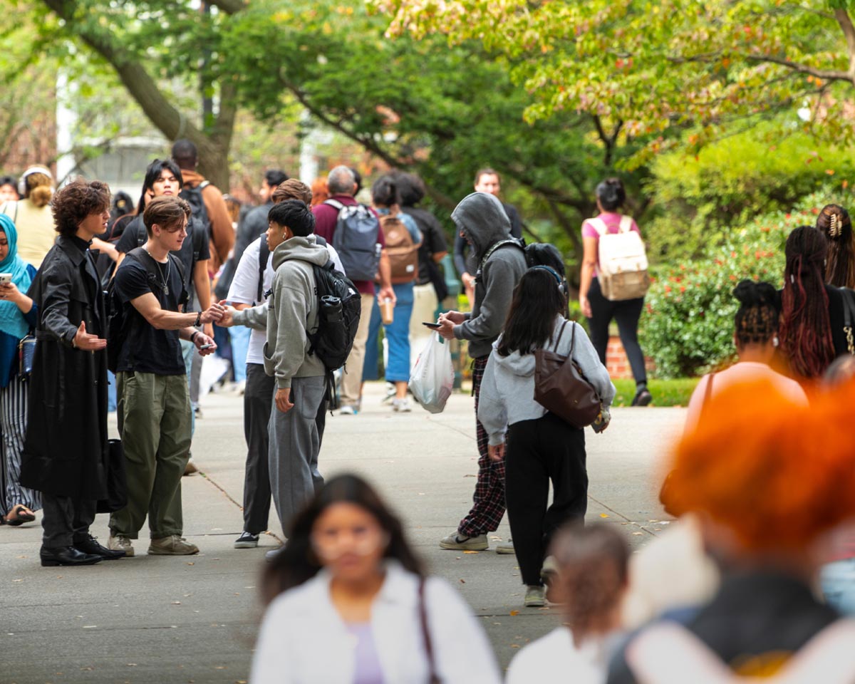 campus-students-1200x960_0000