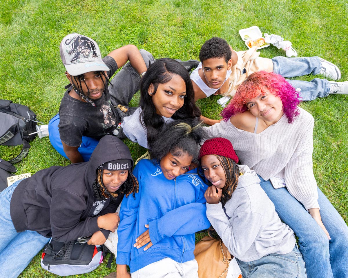 campus-students-1200x960_0001